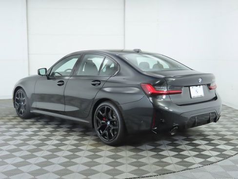 Used 2025 BMW 330i Sedan w/ M Sport Package image 8
