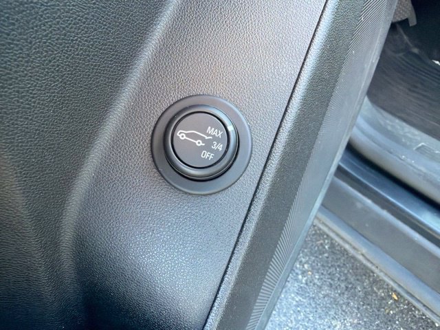 Used 2019 Chevrolet Equinox LT FWD image 28
