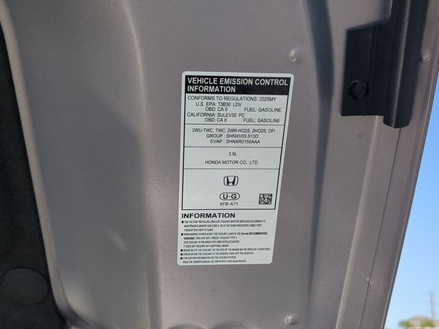 Used 2025 Honda Pilot TrailSport image 33