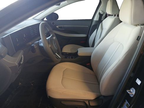 Used 2026 Hyundai Sonata SE FWD image 12