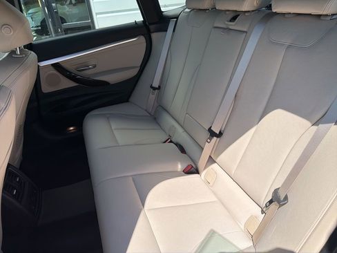 Used 2016 BMW 328i Gran Turismo xDrive image 22