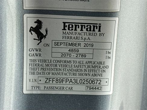 Certified 2020 Ferrari Portofino image 29