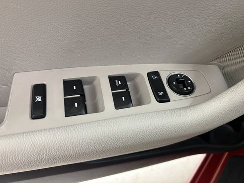 Used 2019 Hyundai Sonata SE FWD image 23