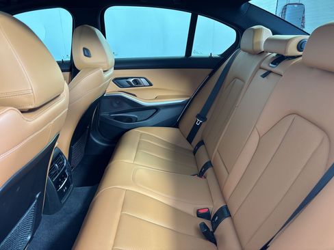 Used 2023 BMW 330i Sedan w/ Premium Package RWD image 23