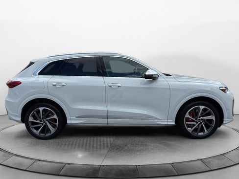New 2026 Audi SQ5 Premium Plus AWD/4WD image 8