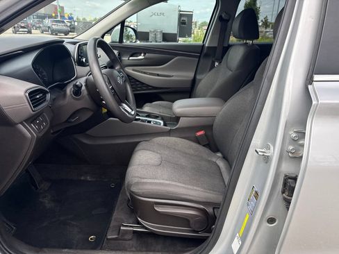 Used 2019 Hyundai Santa Fe SE AWD/4WD image 12