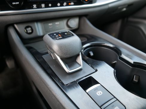 Certified 2024 Nissan Rogue SV AWD/4WD image 24