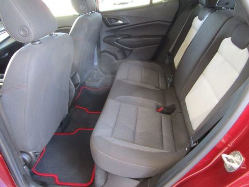 Used 2024 Chevrolet Trax RS w/ Driver Confidence Package FWD image 15