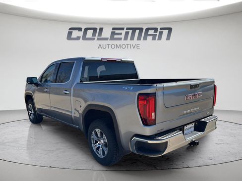Used 2025 GMC Sierra 1500 SLT image 3