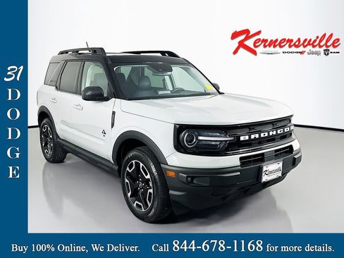 Used 2023 Ford Bronco Sport Outer Banks AWD/4WD image 1