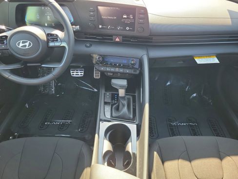 New 2026 Hyundai Elantra SEL Sport Premium FWD image 26