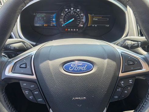 Used 2020 Ford Edge SEL FWD image 9