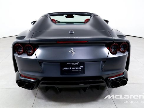 Used 2021 Ferrari 812 GTS RWD image 8