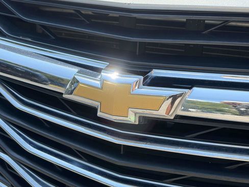 Used 2023 Chevrolet Malibu LT FWD image 27