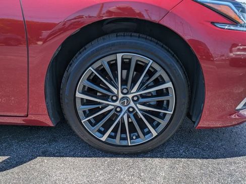 Used 2022 Lexus ES 350 w/ Premium Package FWD image 11