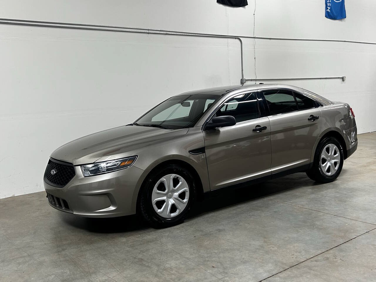 Used 2015 Ford Taurus Police Interceptor AWD w/ Ready For The Road Package image 20