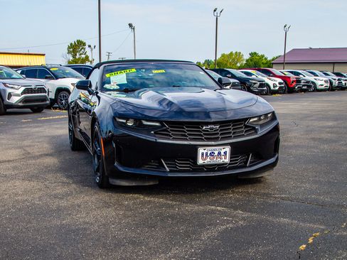 Used 2023 Chevrolet Camaro LT w/ Technology Package RWD image 10
