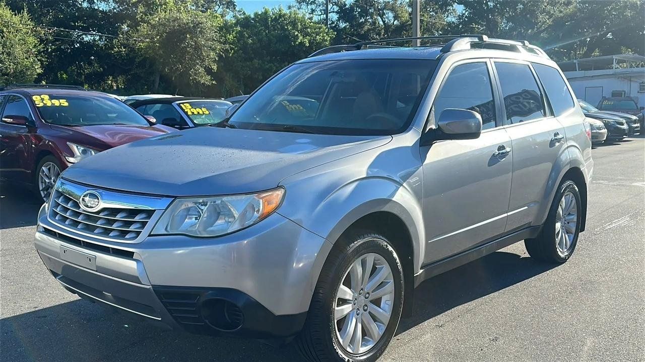Used 2011 Subaru Forester 2.5X Premium AWD/4WD image 2