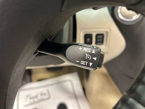 Used 2010 Lexus IS 250C image 11