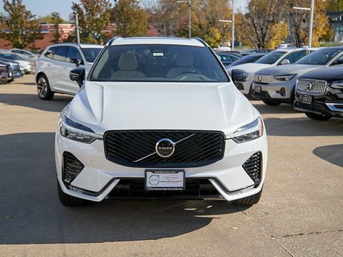 New 2026 Volvo XC60 B5 Plus w/ Protection Package Premier image 5
