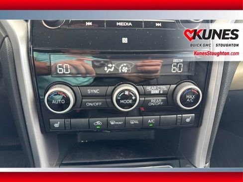 Used 2019 Subaru Ascent Limited AWD/4WD image 29