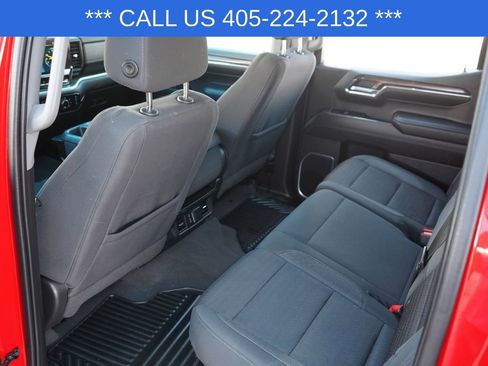 Used 2023 Chevrolet Silverado 1500 LT AWD/4WD image 31