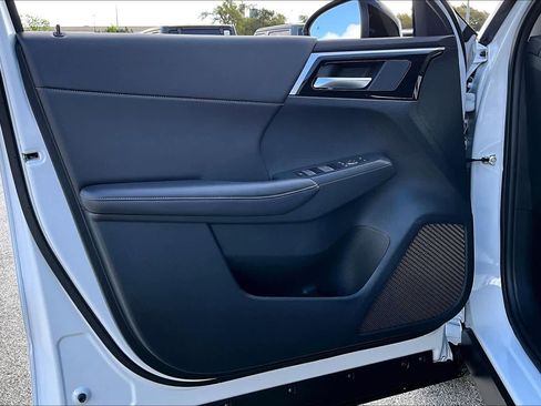 New 2026 Nissan Rogue SL image 10