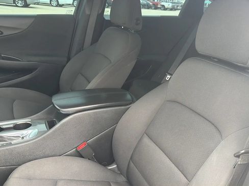 Used 2020 Chevrolet Malibu LT FWD image 57