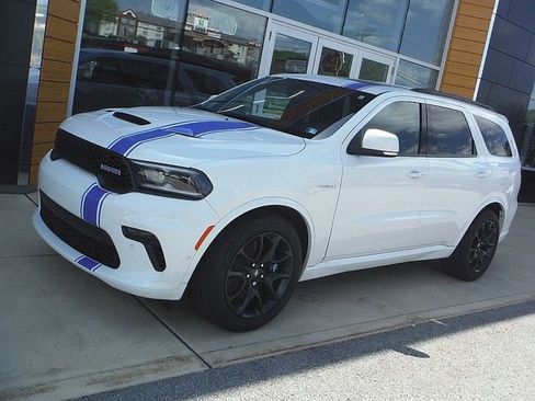 Used 2022 Dodge Durango R/T w/ Tow 'N Go Package AWD/4WD image 1