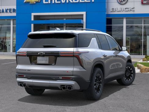 New 2026 Chevrolet Traverse Z71 w/ Enhanced Driving Package image 4