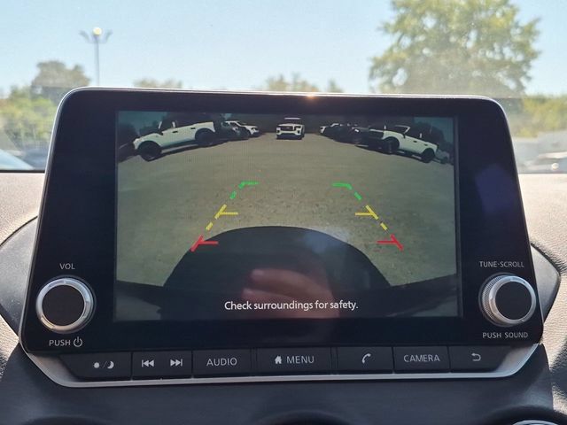 Used 2024 Nissan Sentra SV FWD image 23