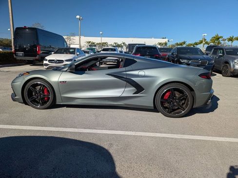 Used 2023 Chevrolet Corvette Stingray Preferred Cpe w/ Z51 Performance Package image 8