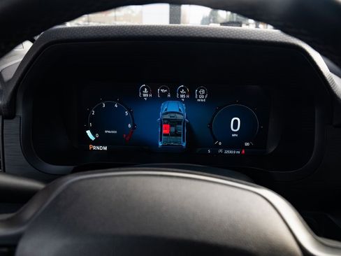 Used 2024 Ford F150 XLT w/ Mobile Office Package image 12