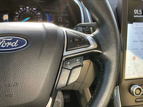 Used 2021 Ford Edge Titanium w/ Equipment Group 301A image 23