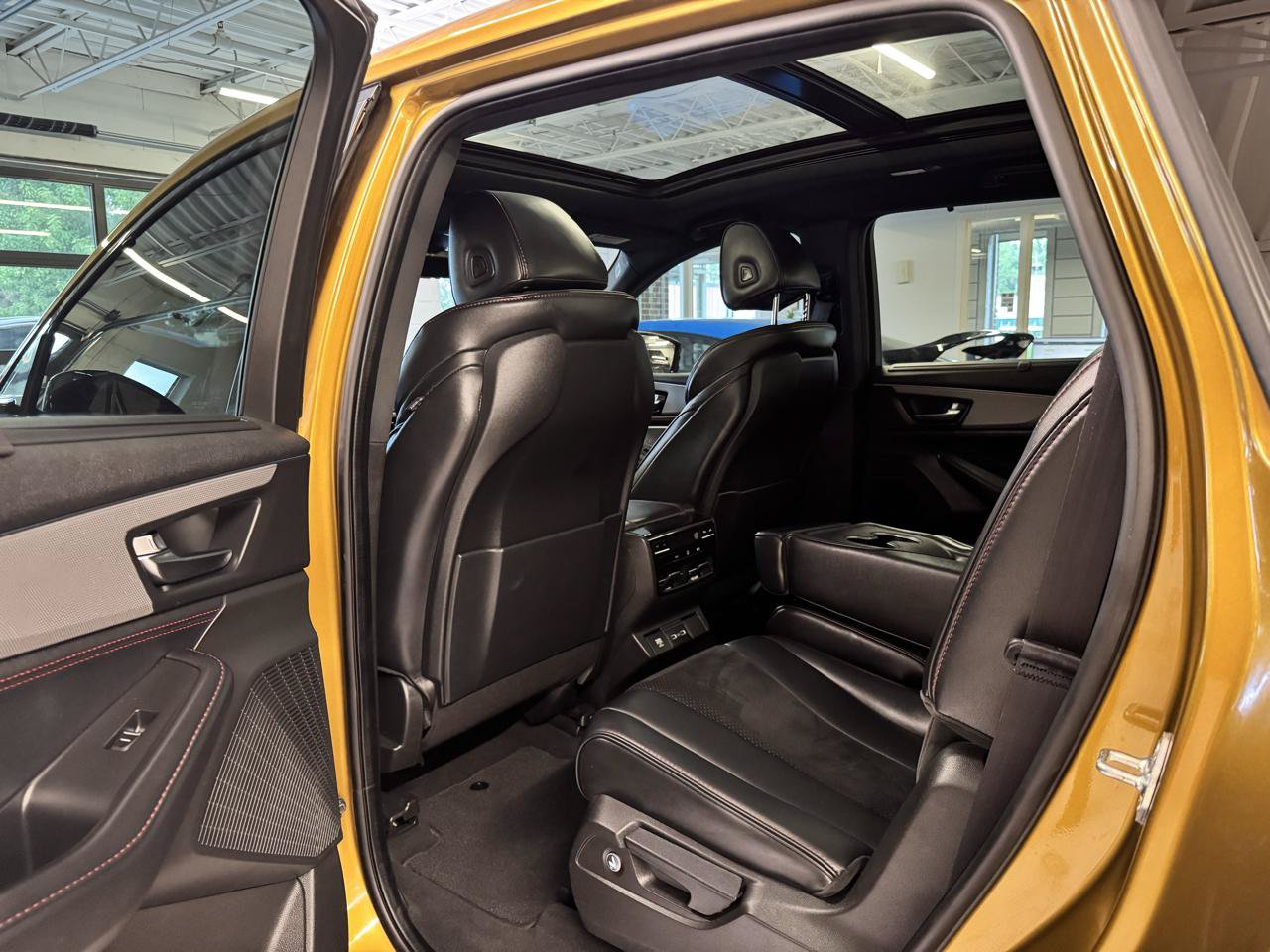 Used 2022 Acura MDX Type S AWD/4WD image 19