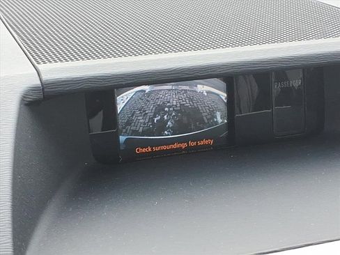 Used 2013 Toyota Sienna LE image 10