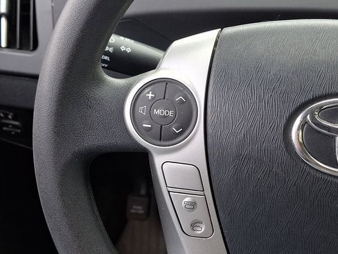 Used 2014 Toyota Prius Two FWD image 20