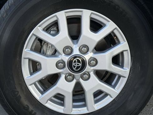 Used 2024 Toyota Tacoma SR5 image 10