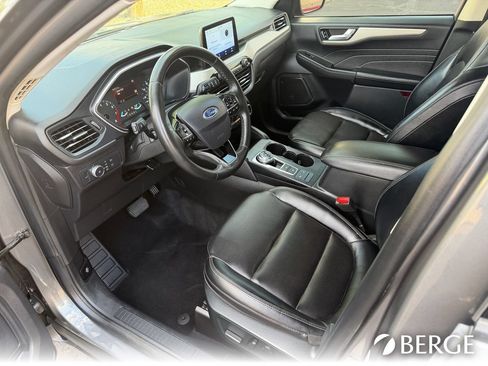 Used 2022 Ford Escape SEL AWD/4WD image 12