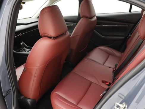 Used 2025 MAZDA MAZDA3 s image 10