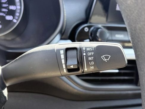 Certified 2023 Kia Forte LXS w/ LXS Technology Package FWD image 15