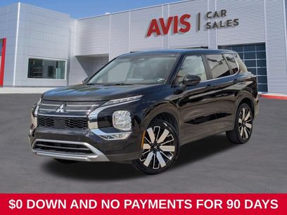 Used 2025 Mitsubishi Outlander SE