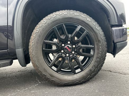 Used 2024 GMC Sierra 1500 Elevation AWD/4WD image 13