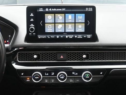 Used 2023 Honda Civic Touring image 23