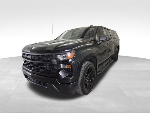Used 2023 Chevrolet Silverado 1500 Custom w/ LPO, Dark Essentials Package image 4