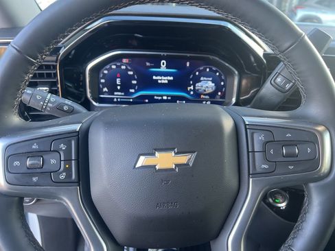 Used 2025 Chevrolet Silverado 1500 LT image 53