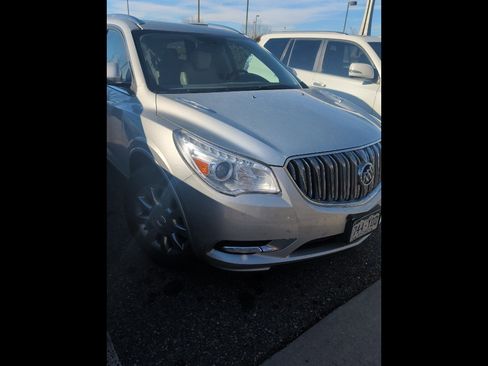 Used 2014 Buick Enclave Leather image 3