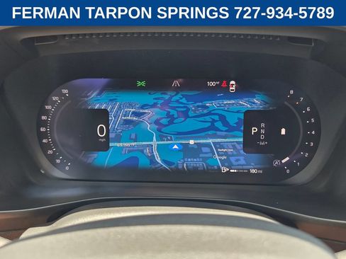 Certified 2024 Volvo XC40 B5 Plus w/ Protection Package Premier AWD/4WD image 33