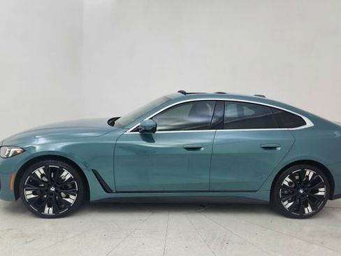 Used 2025 BMW 430i w/ Premium Package image 3