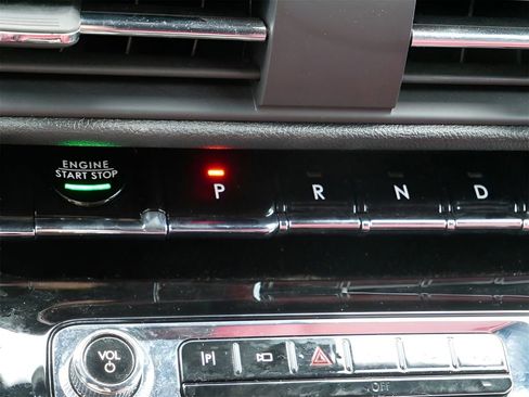 Used 2023 Lincoln Corsair Reserve w/ Equipment Group 201A image 22